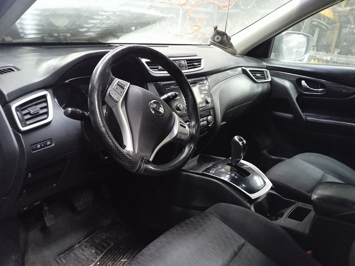 CAJA DE CAMBIOS Nissan XTRAIL SENSE 2015  USADA  EN DESARME